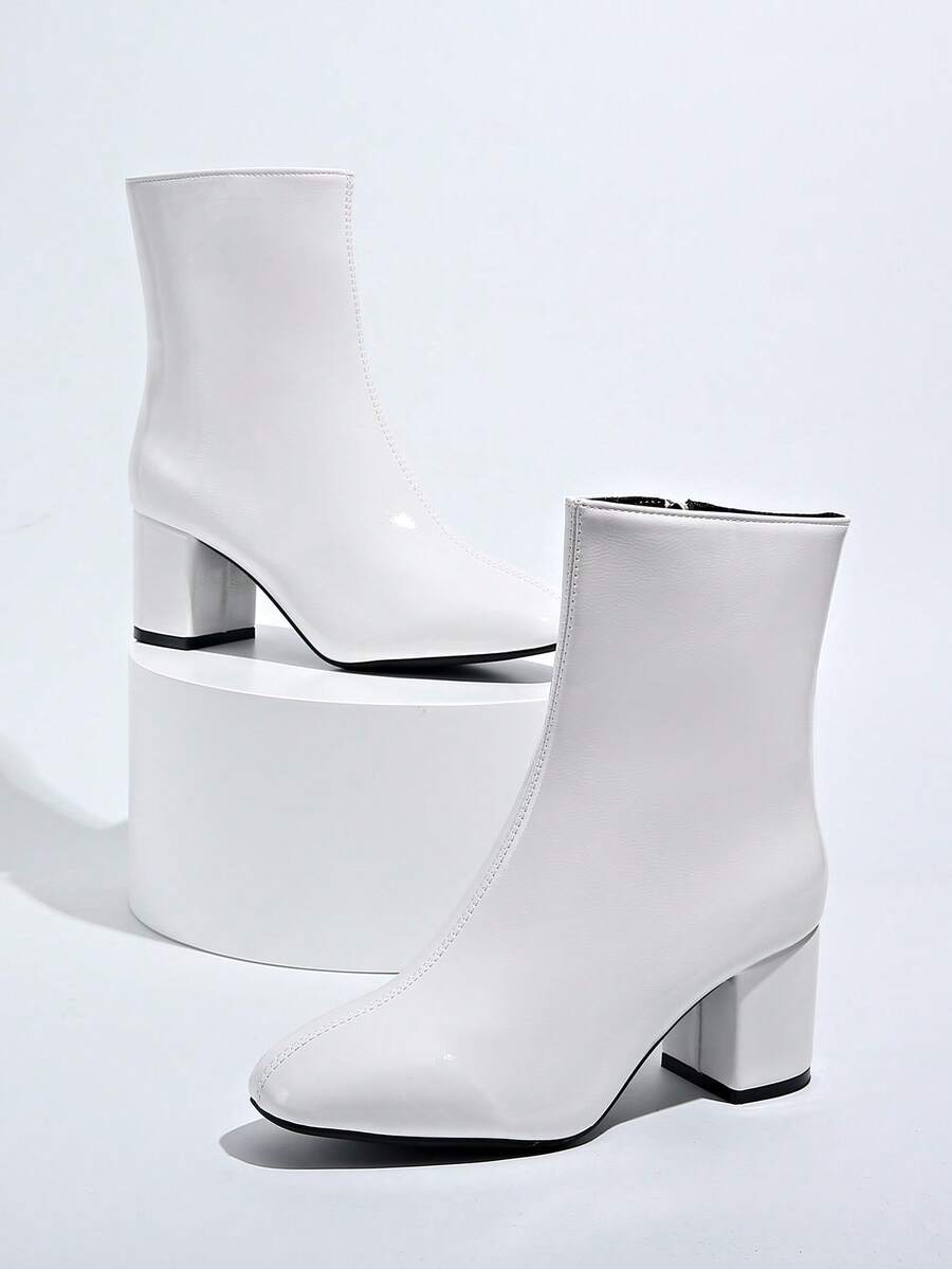 秋冬女式白色踝靴 - 封闭式鞋头粗跟踝靴，侧拉链，休闲切尔西短靴