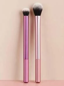 Conjunto de 2 peças: 1 peça de Sombra em Pó Rosa Plana e 1 peça de Sombra Roxa Redonda. A Sombra Plana é macia e densa, adequada para a mistura e base de grandes áreas dos olhos. A Sombra Redonda é menor, adequada para a mistura e coloração detalhada dos olhos.