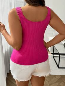 Top de tirantes anchos acanalado con cuello cuadrado y botones metálicos con diseño floral, elegante y sexy para el verano