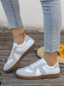 2025 New Fashionable & Versatile Women White Lace-Up Sneakers, Casual Sport Shoes, Social Media Fashion, Anti-Slip Comfortable Student Shoes, Matching With Pants, No Foot Fatigue From Long Walking
