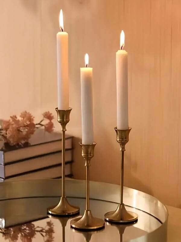 3 goldene Metallkerzenhalter, Kerzenständer, geeignet für Kamin, Party, Weihnachten, Halloween, Dinner, Hochzeit, Jahrestag, Geburtstag Tischdekoration (Kerzen nicht enthalten)