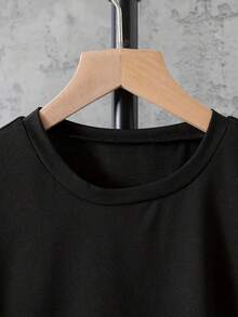 Conjunto de camiseta de manga corta y pantalón corto para niños con estampado de letras de cabeza de vaca. - Negro - Ver 4