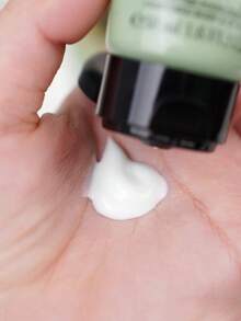 GIORGIO ARMANI [迷你装] PRIVE THE YULONG 香氛身体乳 50ml / 闪耀绿茶与烟熏红茶香氛的身体乳，奢华保湿 / 这款身体乳蕴含保湿成分、乳木果油 - The Yulong 50ml - 查看 7