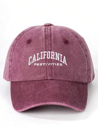 1 st. tvättad vinröd keps med "CALIFORNIA" broderad, unisex, lämplig för utomhussporter, kan även användas som present till par i helgerna