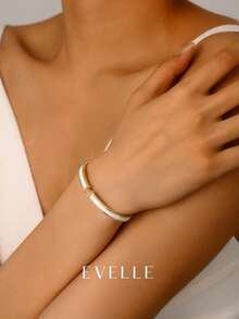 18k 镀金字母 H 白色珍珠母手镯，适合派对和日常佩戴 - 金色 - 查看 2