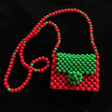 Mini bolso cruzado de mano hecho a mano con cuentas de acrilico, diseño lindo y de moda con efecto dopamina