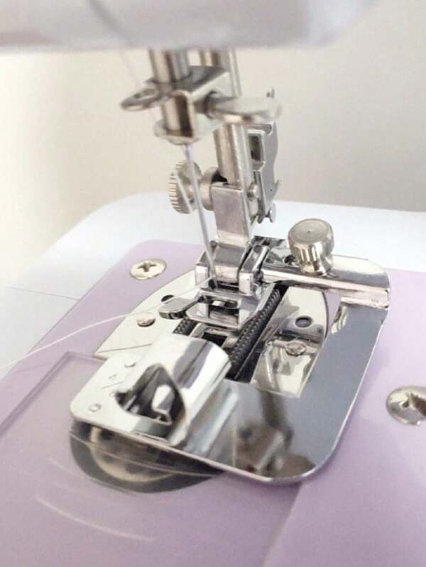 1pc Sewing Machine, Foot Sewing And Folding Machine, Edge Rolling Machine, Household Foot Press Machine, Fabric, Leather Splicing And Sewing Accessories