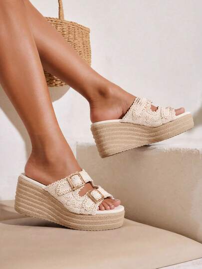  Sandały na koturnie Revreal Crochet – Rustykalny urok boho, swobodny, wypoczynkowy, uroczy, plażowy, uroczy, elegancki, elegancki, kurortowy, modny, klamra, letni