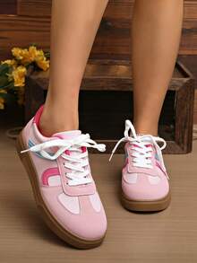 1 Pair Round Toe Lace-Up Skateboarding Shoes For Women, Versatile Lace Up Flat Small White Sneakers, Low Top Athletic Skate Shoes - Pink - View 4