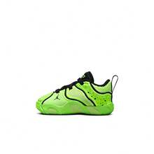 Nike Sepatu Basket TATUM 3 (TD), Minimalis dan Multifungsional - Hijau Tua - View 1