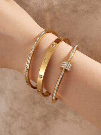 3 件 18K 镀金不锈钢心形水钻手链套装，防水防褪色，适合女性日常佩戴，是节日礼物的理想之选