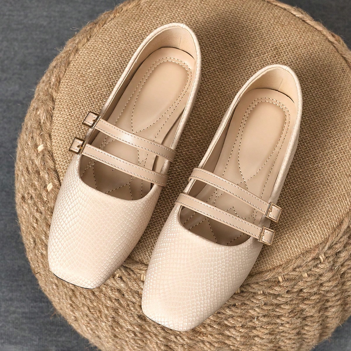 Zapatos planos de punta cuadrada para mujer, estilo romántico francés de hadas, mocasines slip-on cómodos para uso casual y formal que combinan con