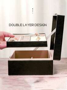 1 pièce Boîte à bijoux grande capacité, boîte de rangement simple pour bijoux, boîte à bijoux multifonctionnelle à double couche, boîte de rangement pour cosmétiques de salle de bain, boîte cadeau, boîte de rangement pour la maison, porte-bijoux, boîte à bijoux portable, boîte à accessoires minimaliste, décoration de mariage, boîte à bague, boîte cadeau, boîte de rangement, boîte de rangement pour boucles d'oreilles, sac à maquillage, articles de voyage essentiels, articles de vacances essentiels, convient pour les boucles d'oreilles, les colliers, les bagues, les bracelets, l'affichage et le rangement des bijoux pour les femmes, organisateur de rangement, articles de voyage essentiels, cadeau