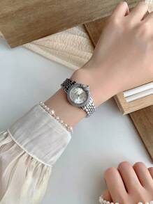 1pc Creative Watch Gold /Silver And Fashionable Quartz Watch, Suitable For Birthday Gift, Anniversary Gift, Daily Matching