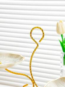 1 طبق طعام بشكل بتلة الزهرة، صينية فاكهة على شكل زهرة، حاوية تخزين وجبات خفيفة، طبق فاكهة بلاستيكي دوار متعدد الوظائف، صندوق للفاكهة المجففة والوجبات الخفيفة، وعاء حلوى الفاكهة، عنصر تنظيم وتخزين للمطبخ والنوم والمكتب والمنزل، ديكور منزلي - متعدد الألوان - مشاهدة 4