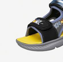 Skechers Mädchen-Sportsandalen mit weicher Sohle und Klettverschluss