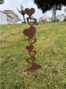 1 件乡村风格心形花园装饰 - 耐用的金属独立式户外装饰，带有分层心形设计，浪漫的情人节母亲节复活节圣诞节礼物，适用于花园、露台、庭院、独立式装饰 | 心形图案装饰 | 金属结构，花园装饰 - 鏽棕色 - 查看 10