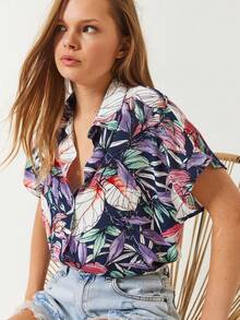 BIANCO LUCCI Damen Tropenmuster Kurzarm Lässig Urlaubshemd Herbstkleidung Grafik-T-Shirts Damen Lehreroutfits für Frauen, große Frauen - Violett - Übersicht 7