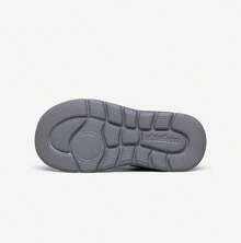 Skechers Mädchen-Sportsandalen mit weicher Sohle und Klettverschluss