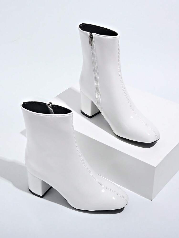 Fall/Winter Women's White Ankle Boots - Closed Toe Block Heel Ankle Boots With Side Zipper, Casual Chelsea Ankle Boots - White - View 2