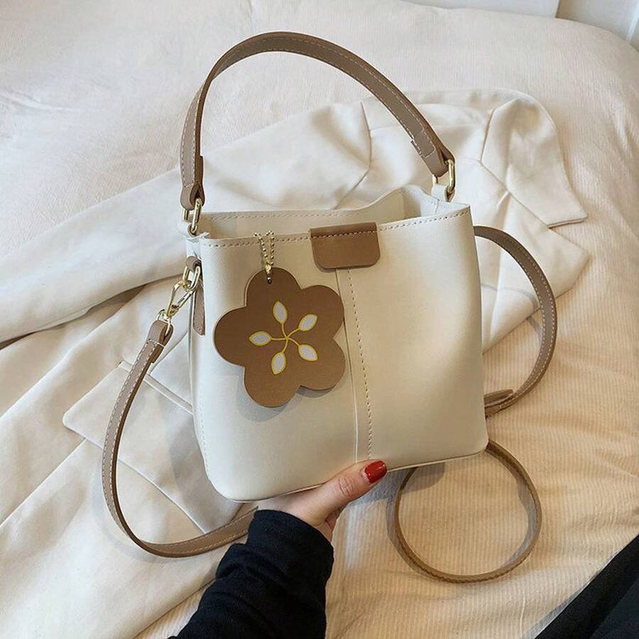 Women Shoulder Bags - 白配卡其 - 查看 1