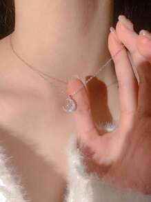 1pc Sparkling Star Moon Necklace, Fashion Luxury Elegant Delicate Minimalist Clavicle Chain Suitable For Daily Wear, Festival Gift