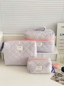 1Pc/Set Grating Quilting Large Capacity Cosmetic Bag, Fashionable Portable Makeup Bag, Girls Travel Make Up Bag ,Multi-Functional Storage Bag For Lipstick, Sanitary Napkin, Coins, Keys,Hair Clips ,Scrunchie Etc, Large Capacity Lovely Wash Bag For Travel Organizer Cosmetic Bag For Travel, Mother's Day Gift ,Back To School Gift ,New Year Gift - Multicolor - View 1