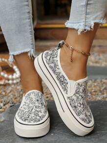Women's Casual Fabric Sneakers, Flat Bottom, Fashion & Versatile, Chinese Style Embroidery Slip-On Shoes