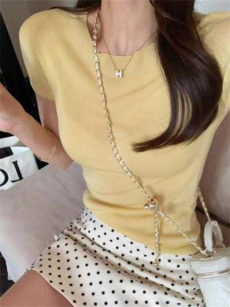 韩版多巴胺黄色针织短袖上衣，适合娇小女性，收腰，甜辣分层T恤，夏季