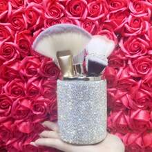 1pc White Luxury Crystal Rhinestone Decor Desktop Pen Holder, Creative Clay Glue Rhinestone Decor Makeup Brush Organizer, Fashionable Beauty Tool,For Holiday Beach, Bathroom Collection, Bedroom Collection, Large Capacity