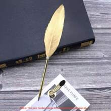 1pc Retro European British Style Gold Feather Pen, Creative Stationery For Students, Teachers, Wedding Guests, Calligraphy Enthusiasts, Writing Instrument, Signature Tool, Wedding Favors, Holiday Gifts, Christmas, New Year, Valentine's Day, Teacher's Day, Birthday