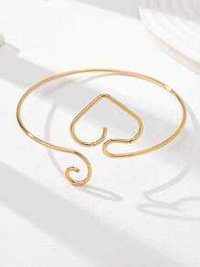 1 pièce Brassard en fil métallique doré de design de cœur. Brassard de bras pour femme, bijou de corps mode convenant pour le port quotidien, les fêtes et les vacances