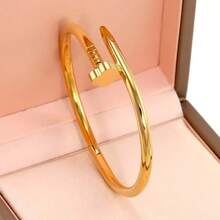 2 对时尚纹理四叶草不锈钢手链套装，适合多种场合、情侣、正式活动、派对、礼物 - 金黃色 - 查看 2