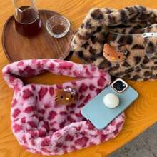 Sanrio 1 Pc Hello Kitty Is A Highly Attractive Japanese And Korean Hottie Must-Have Leopard Print Black Leather KT Shoulder Hand-Held Plush Bag With Large Capacity Ins Style