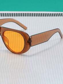 1副女士PC大框时尚眼镜，适合户外旅行、派对装饰，阻挡强光，过滤有害光线，骑行日常佩戴，假日旅行必备，四季皆宜。 - 茶框桔片 - 查看 3