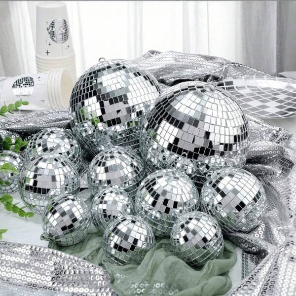 Set Of 10 Disco Balls In Different Sizes - 30mm/50mm/80mm - Various Round Golden And Silvery Disco Balloons, Suitable For 70s 80s Disco-Themed Birthday, New Year, Party, Home Decoration, Halloween, Christmas Gifts
