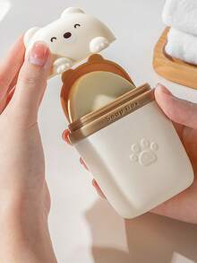 1pc Cute Bear Design Soap Box, Daily Outdoor Travel Drainage Soap Holder Container, New Model Sealed Soap Case, Essential Living Supplies For Trips