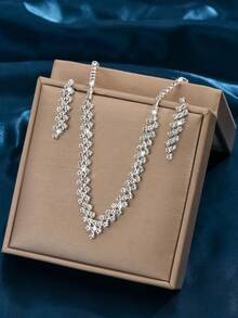 Bridal Jewelry Set - Necklace With Cubic Zirconia, Elegant Wedding Dress Accessories, 2 Pieces Set - Silver - View 3