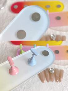 Set de decoración de uñas con base ovalada de resina acrílica en degradado de color, macaron dorado y bolas de cristal de acero multicolor. Herramientas y accesorios de arte de uñas minimalista de moda en estilo retro coreano con láser.