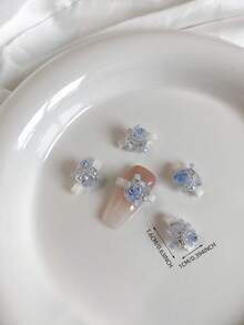 美甲装饰 - 3D 蝴蝶珍珠链、锆石心形、树脂花水晶；5 件银色蝴蝶美甲饰品、3D 美甲水钻蝴蝶装饰、新娘美甲雪纺丝带和合金配件美甲用品美甲美甲饰品美甲宝石 - 彩色 - 查看 19