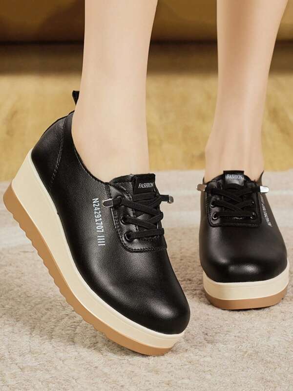 Zapatos de primavera nuevos y casuales para mujer- Mocasines planos, zapatos cómodos para mamá, tenis de trabajo, zapatos de fiesta con plataforma, de color negro