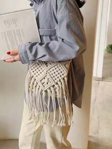 轻巧的半圆形流苏包，女士夏季斜挎包，休闲手提包，迷你简约草编包，母亲节礼物，适合妈妈，适合少女，女大学生，非常适合大学、户外、旅行、郊游、搭配