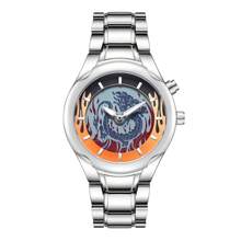 1 Stück Modische Herrenuhr - Retro Drachenmuster Zifferblatt, Zinklegierungs-Armband, Zeiger Fließen, exklusives Geschenk für ihn, passend für Männer jeden Alters und verschiedene Anlässe