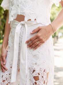 (1piece)Women's Solid-Color Sexy Cut Out Large-Flower Embroidered Lace Up Wide-Leg Pants,Casual Long Pants, No Top,Gothic Style