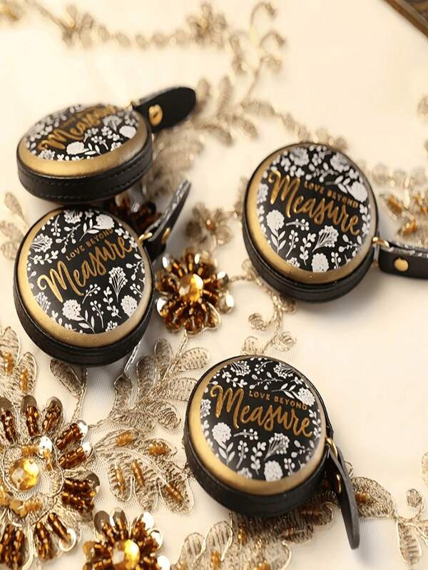 1 Pc 1.5m Vintage Style Retractable PU Leather Mini Tape Measure - Precise CM & Inch Markings, Nostalgic Design, Mini Floral Sewing Tailor Ruler With Floral Pattern, Golden Decoration And Measurement Marks, Random Style