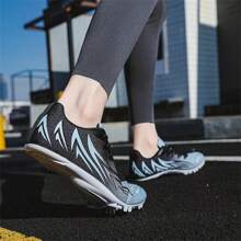 Professional Detachable Spiked Athletic Track & Field Shoes, Lightweight Sprinting & Long Jump Training Shoes For Teenagers And Adults, Unisex