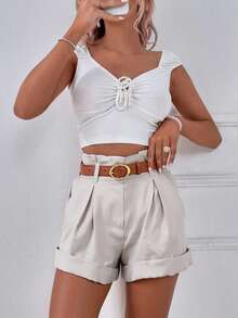 女士高腰夏季短裤，涤纶面料，休闲宽松阔腿纯色，无腰带，有口袋和卷边下摆，适合日常休闲、通勤和办公室穿着