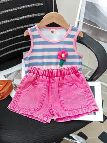 Set de 2 piezas con Top sin mangas de cuello redondo con rayas y flores + pantalones cortos de mezclilla de estilo sencillo para niña