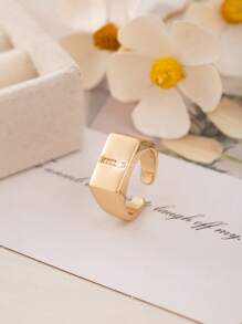 1 Stück modischer minimalistischer Buchstaben 26 Buchstaben quadratischer offener Ring, geeignet für tägliches Dekor-Tragen, kann ein Geschenk für Liebhaber, Freunde, Familie an Geburtstag, Feiertag, Jahrestag sein