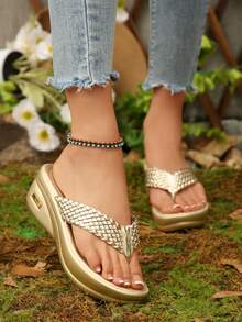 Dép xỏ ngón đế xuồng cho nữ, dép cao gót mùa hè mới, dép lê đế xuồng giúp tăng chiều cao. - Vàng - Xem 4